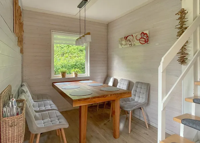 Fh Gestiefelter Kater Am Im Hessischen Bergland Kirchheim (Hessen)